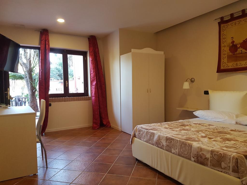 נאפולי Relais La Villa (Adults Only) מראה חיצוני תמונה