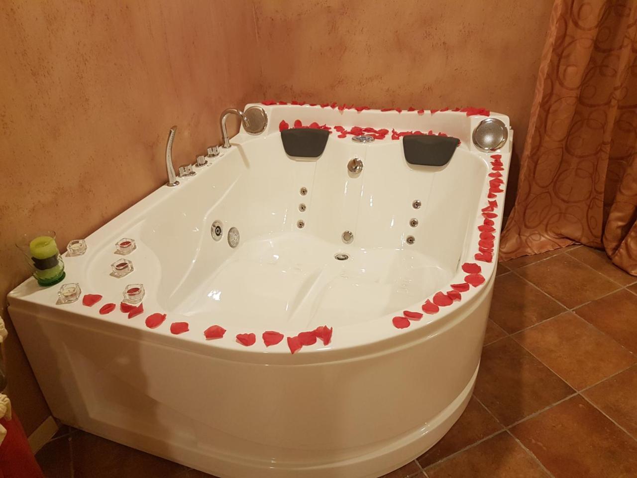 נאפולי Relais La Villa (Adults Only) מראה חיצוני תמונה