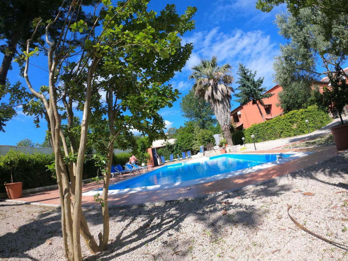 נאפולי Relais La Villa (Adults Only) מראה חיצוני תמונה