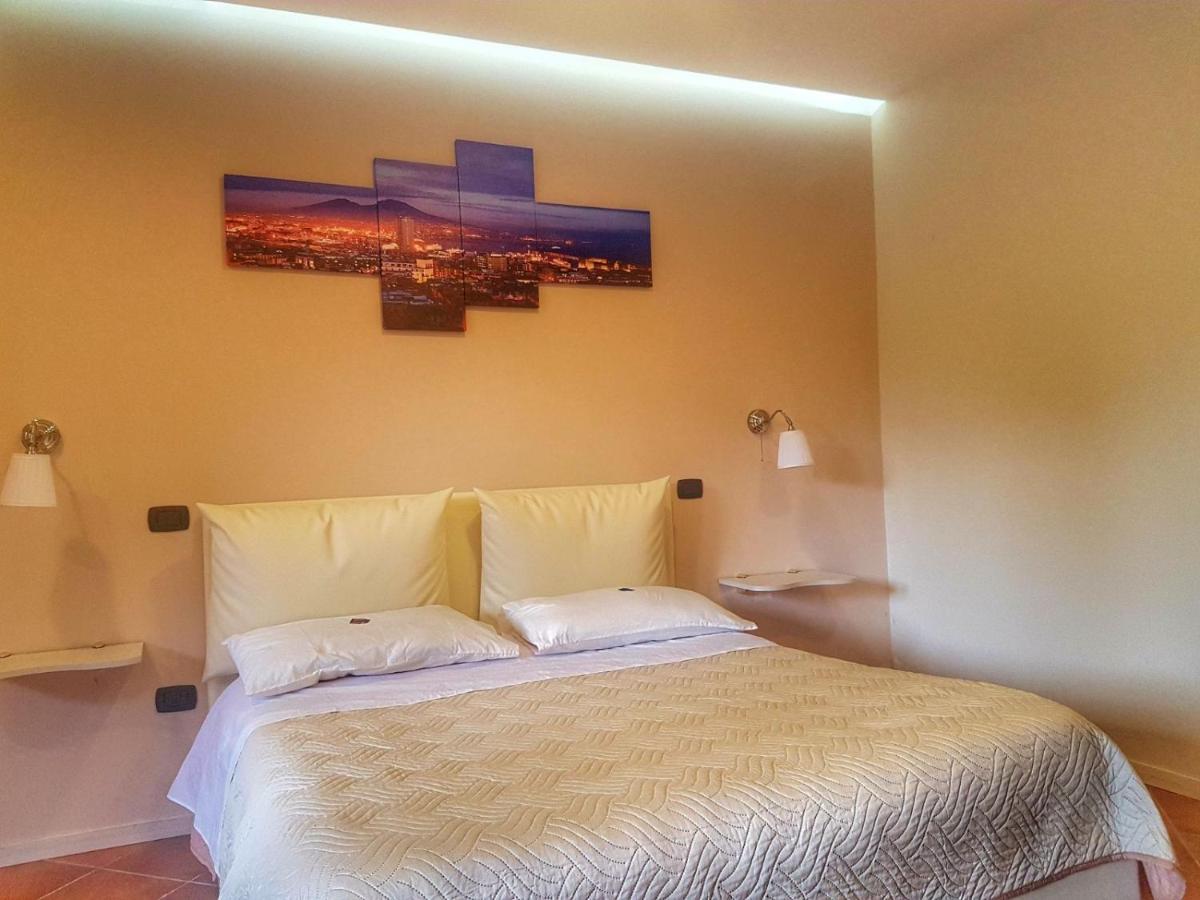 נאפולי Relais La Villa (Adults Only) מראה חיצוני תמונה