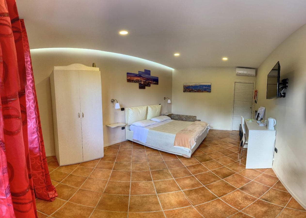 נאפולי Relais La Villa (Adults Only) מראה חיצוני תמונה
