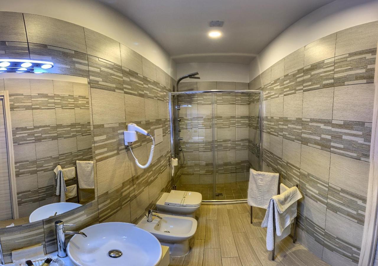 נאפולי Relais La Villa (Adults Only) מראה חיצוני תמונה